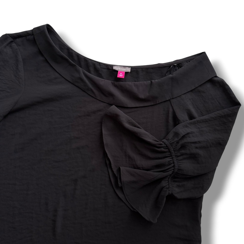 Vince Camuto XL Black Off-the-Shoulder Asymmetrical Bell Sleeve Blouse 9131114